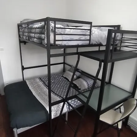 - La Batisse De דירה