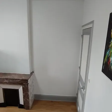 - La Batisse De Apartment